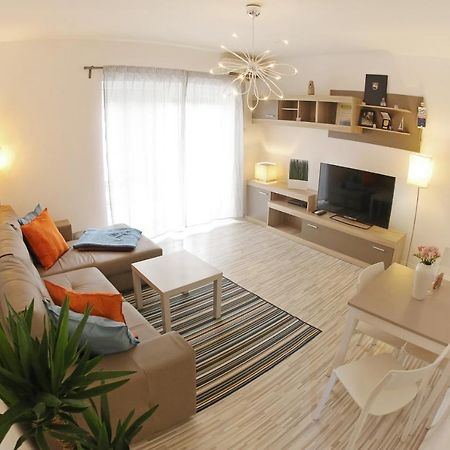 The Flat - Old Town - Center Apartment Zadar Bagian luar foto