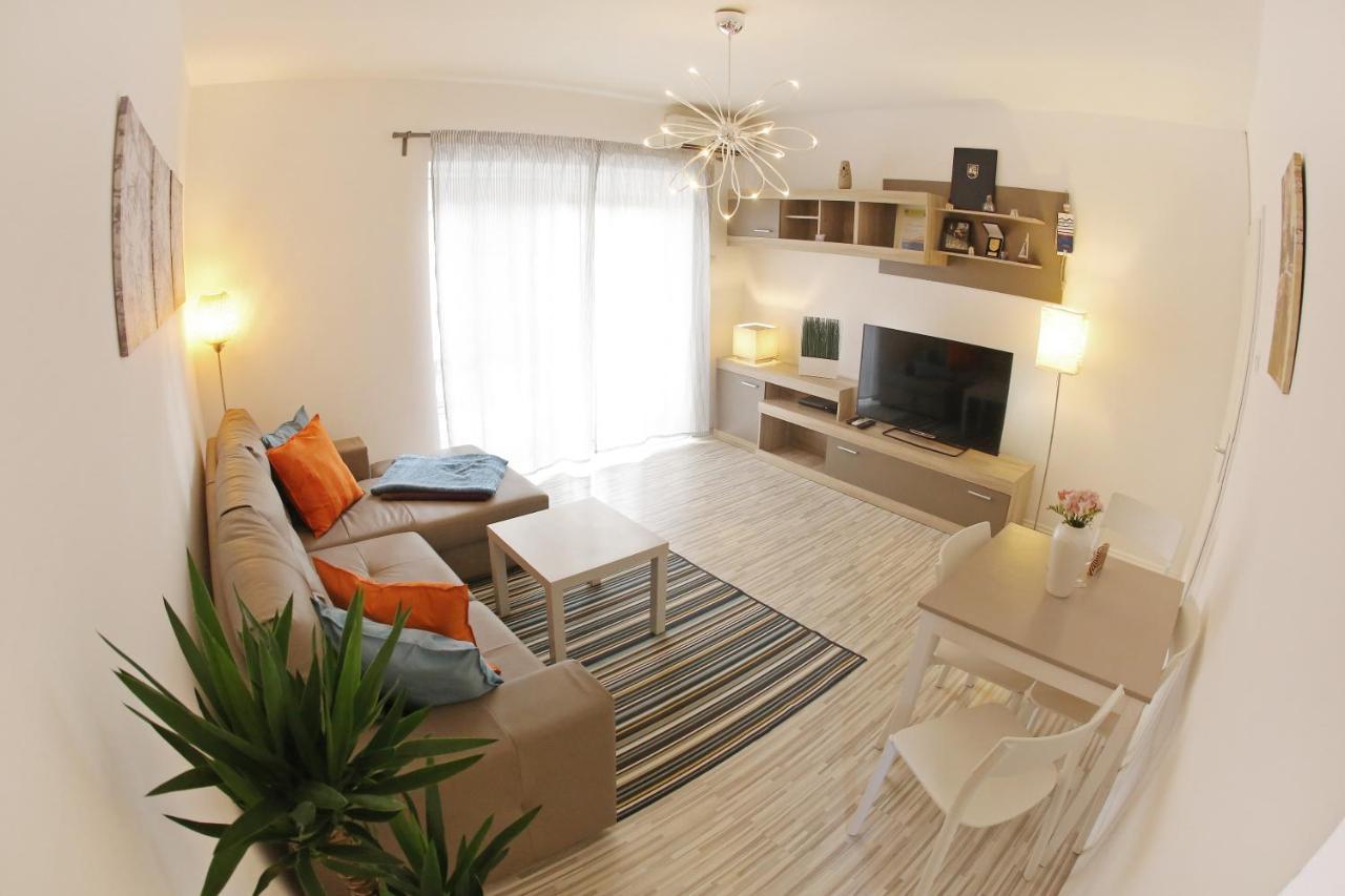 The Flat - Old Town - Center Apartment Zadar Bagian luar foto