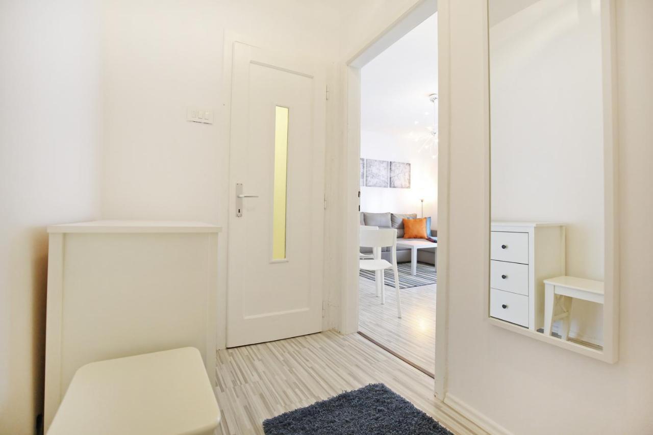 The Flat - Old Town - Center Apartment Zadar Bagian luar foto