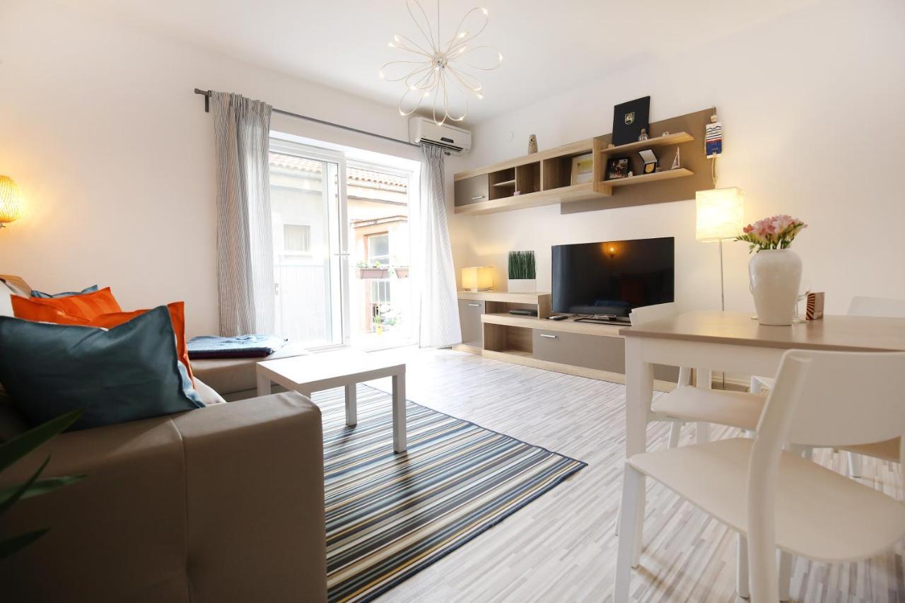 The Flat - Old Town - Center Apartment Zadar Bagian luar foto