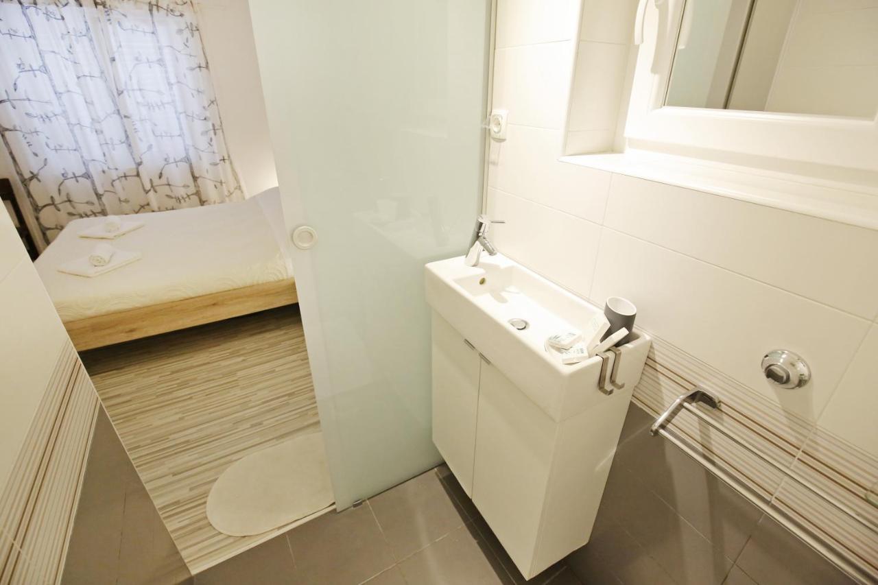 The Flat - Old Town - Center Apartment Zadar Bagian luar foto